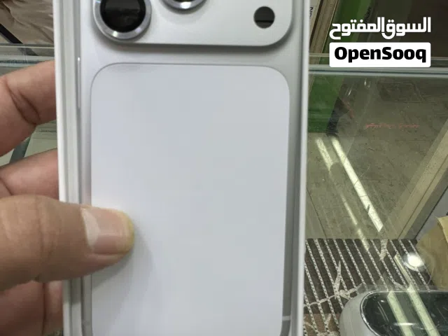 ايفون 17برو 256 سلفر زير شحن