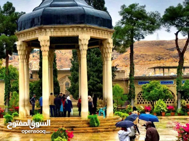 جولة سياحية في إيران مع مدير إيراني