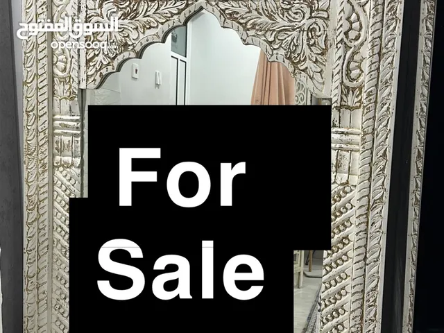 مراية تراثية بحرينية كبيرة – خشب محفور بتصميم محراب