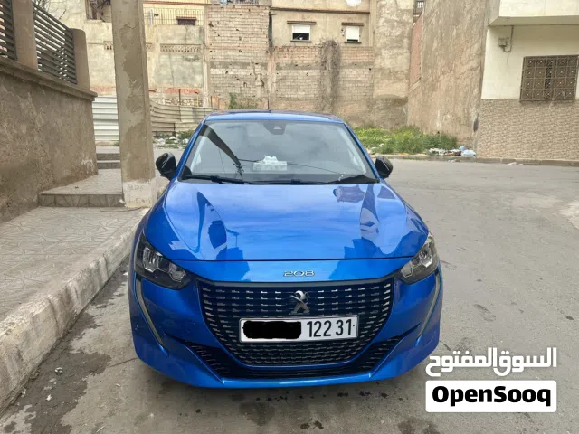 Peugeot 208 1.2 purtech allure pack