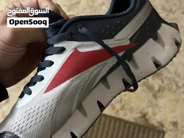 حذاء ريبوك زجزاج كوبى اوريجينال مقاس 43/44