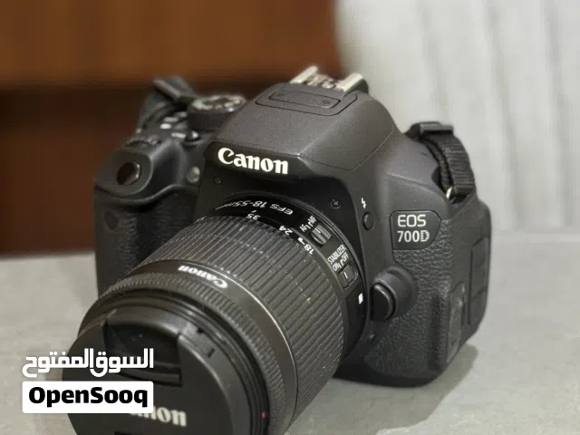 Canon EOS 700D with Canon zoom lens 18-55mm