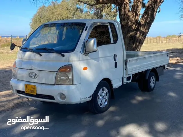 Used Hyundai Porter in Al Khums