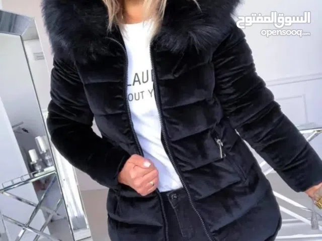 جاكت قطيفه مبطن ستان بلكامل بطانه مش خفيفة