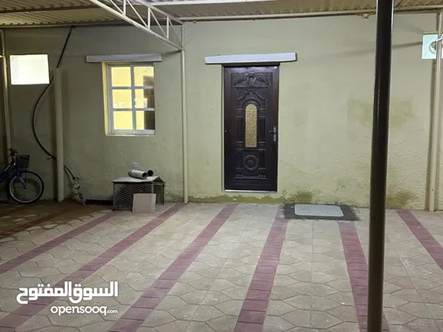 Compact Studio for Rent in Julan