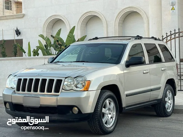 جيب جراند شيروكي لاريدو موديل 2008 مالك واحد فقط 7جيد ولا أي ملاحظه