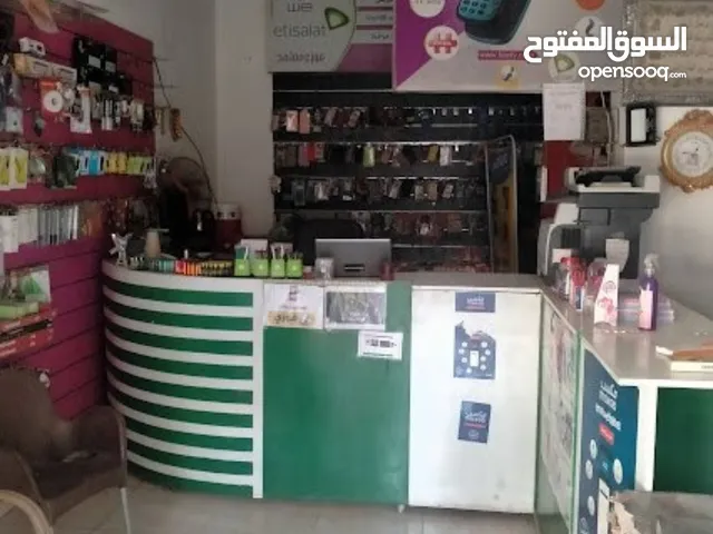 بنك خشب في حاله الجديد استخدام 8 شهور للبيع