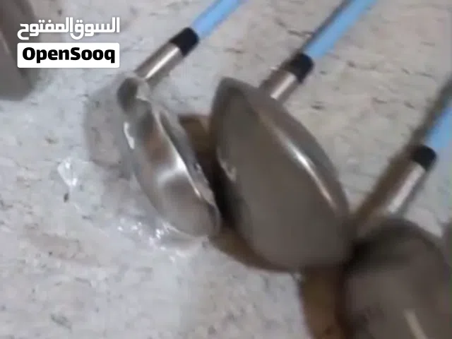 مجموعة مضارب قولف مع الشنطه