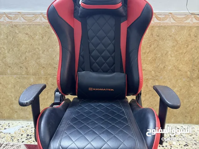كرسي كيمنك براند XIGMATEK نظيف جداً مستخدم قليل براند معروف وجيد