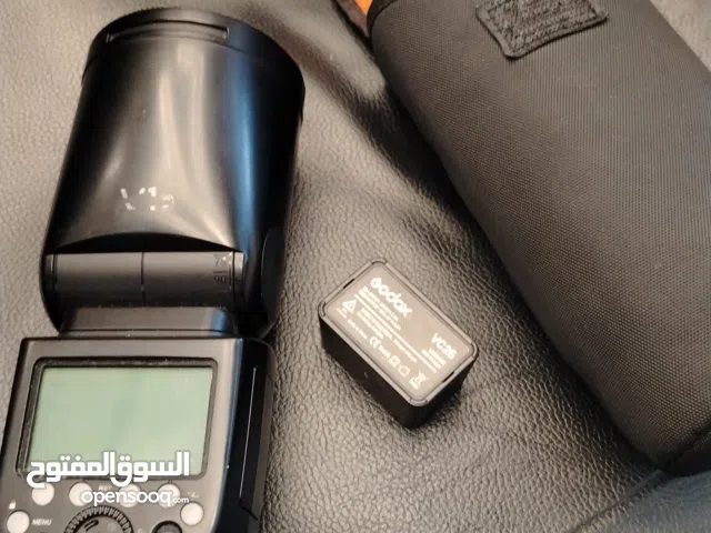 Godox v1 c camera flash