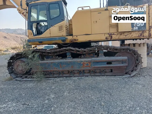 حفار كوماتسو