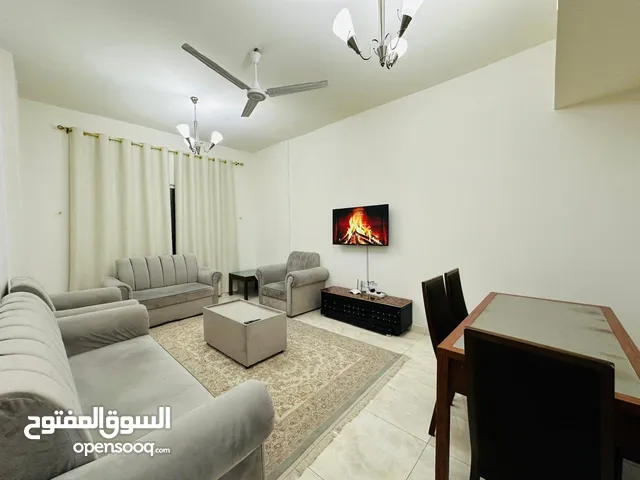 G1 غرفة وصالة مساحة واسعة للايجار الشهري شاملة الفواتير 2 حمام وبلكون