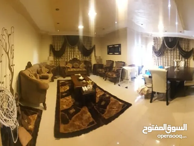 167m2 3 Bedrooms Apartments for Sale in Amman Jabal Al Zohor