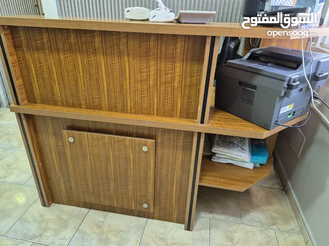 مكتب رسبشن للبيع مستعمل شكل زاوية ارتفاع. 120 عرض 175 سبب البيع صغر المساحه