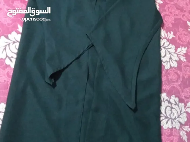 روب تخرج مع طاقيه