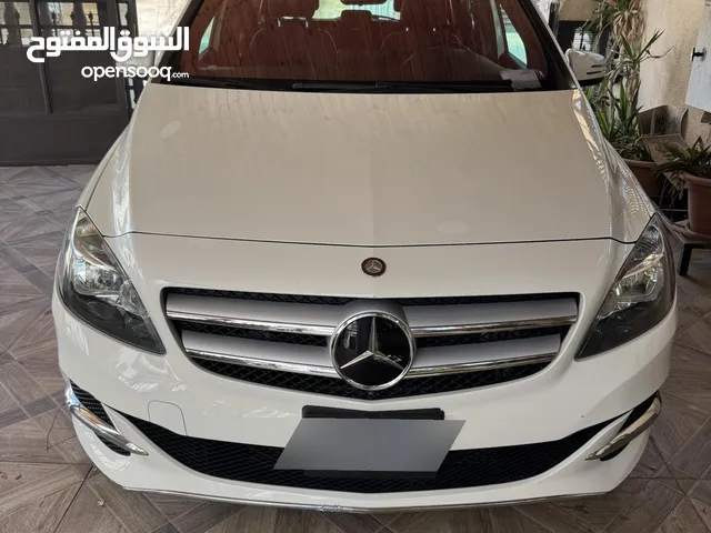 مرسيدس B250e