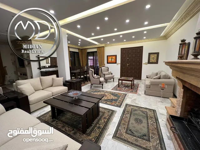 225 m2 3 Bedrooms Apartments for Rent in Amman Um El Summaq