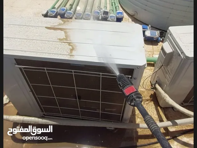 عرض 4 ريال غسيل وتنظيف المكيف داخل وخارج بمكينة البريشر ضغط عالي وحل مشكلة تقطير المياه داخل الغرفة.