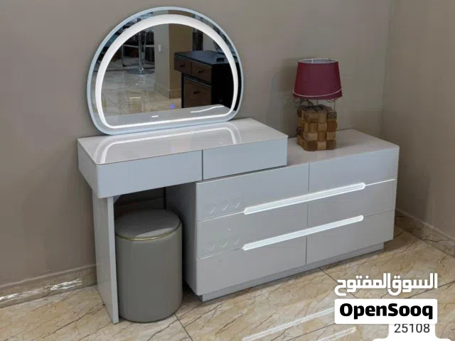 ميز تواليت اناره بسعر 250الف
