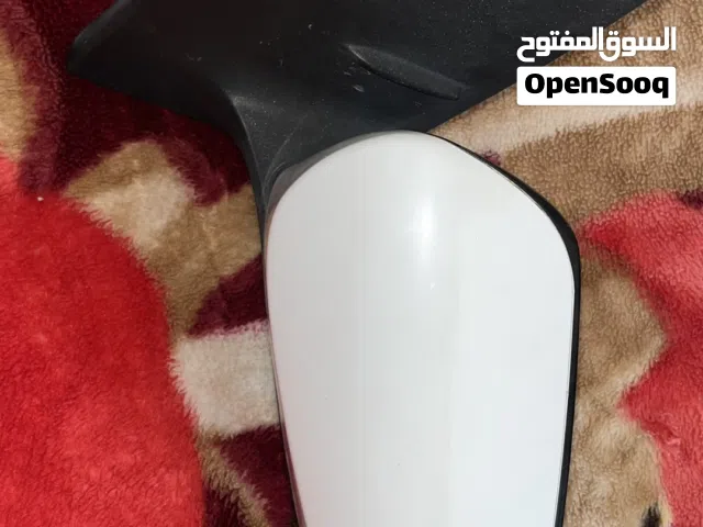 ماريا كرولا تركب من 2014 إلى 2019 جهه اليسار