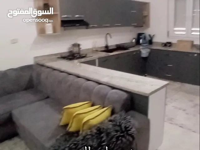 175 m2 4 Bedrooms Apartments for Sale in Tripoli Al-Sidra