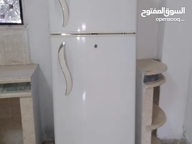 ثلاجه و غساله و خزاين