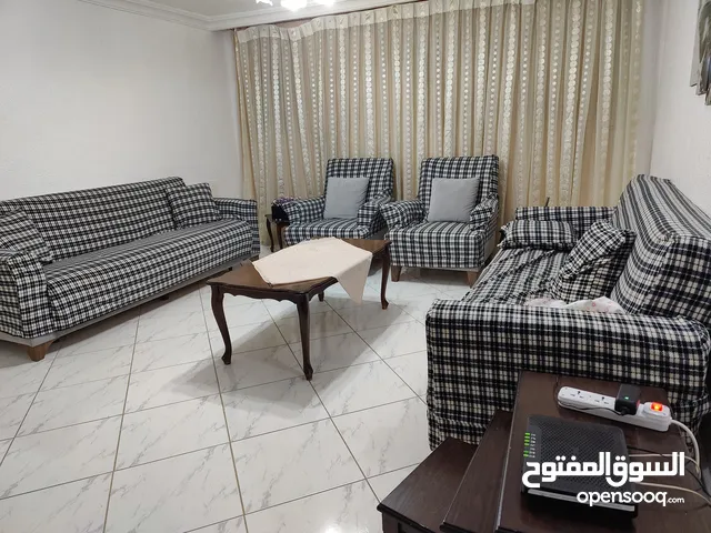 140 m2 3 Bedrooms Apartments for Rent in Irbid Petra Street