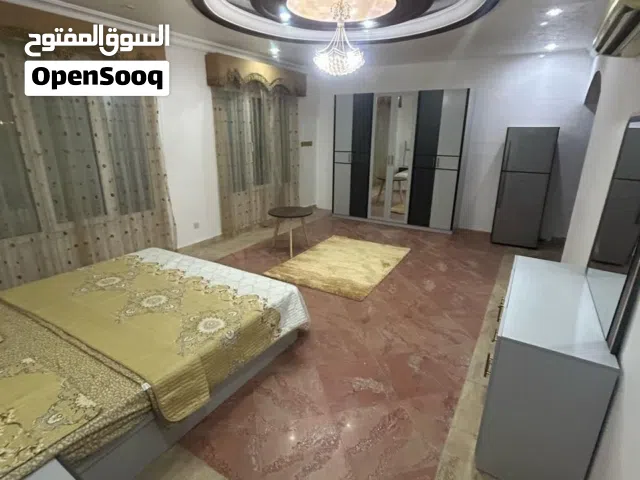استوديوهات راقية (شاملة الفواتير) للإيجار في أرقى مناطق مسقط (العذيبة  الخوير  بوشر)