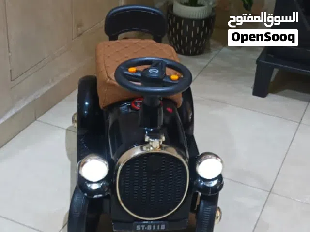 سيارة أطفال كهربائية كلاسيك مميزة للبيع تصميم كلاسيكي أنيق وجودة عالية.