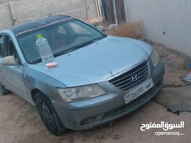 ثلاث سيارات شيبشيب صح