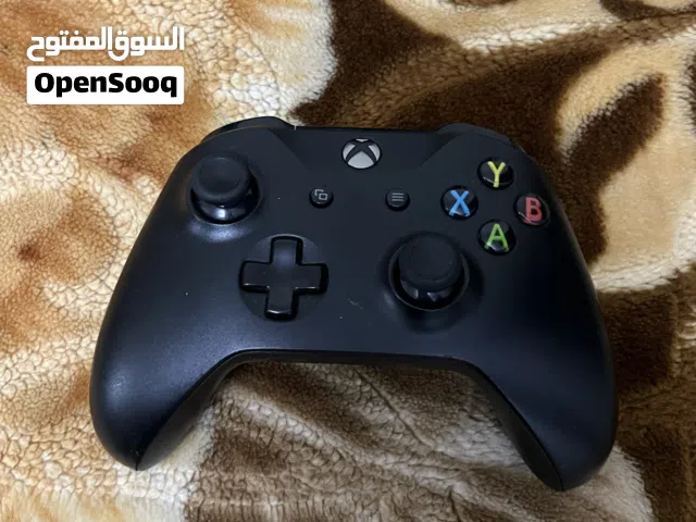 يد اكس بوكس ون مستعمله استعمال خفيف جدا