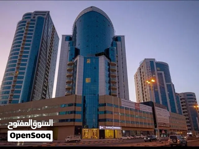 غرفه وصاله للايجار السنوي في ابراج الاورينت بسعر مميز 34999 درهم سنويا