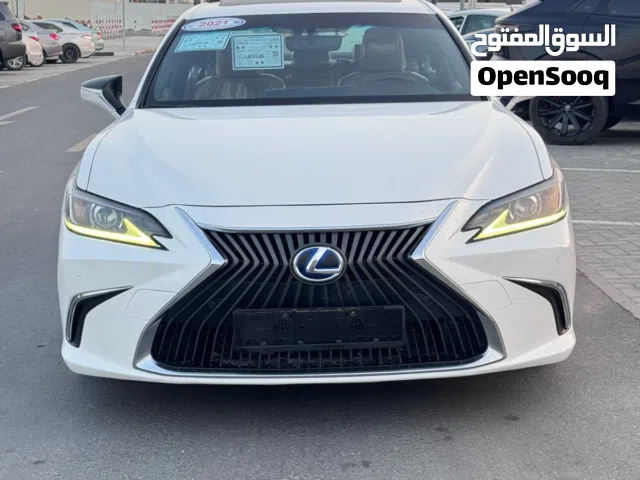 2021 لكزس ES ES 300