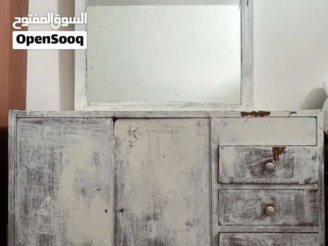 ميز تواليت خشب نجاره صاج عراقي يحتاج فقط صبغ