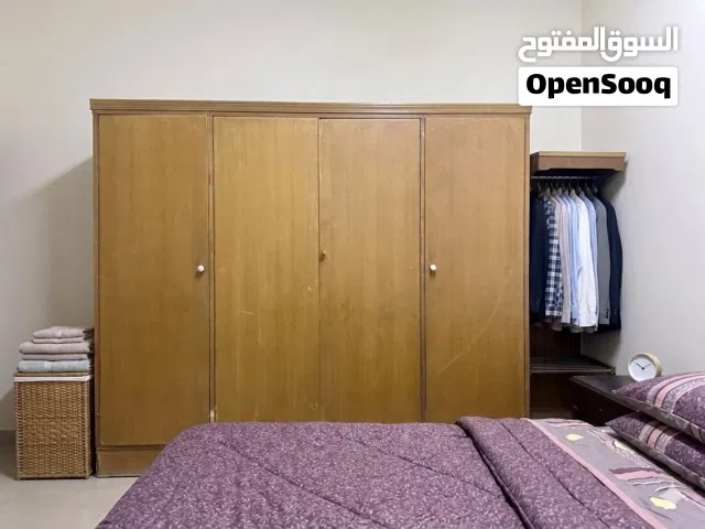غرفة نوم مستخدمة.