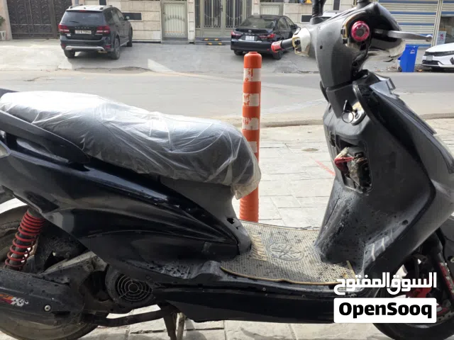 دراجه سكنس نثيه. للبيع