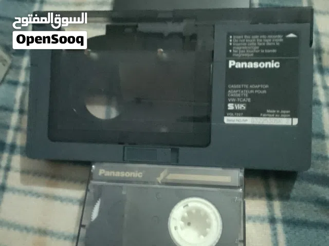 محوّل شرائط Panasonic VHS-C إلى VHS أصلي (موديل VW-TCA7).