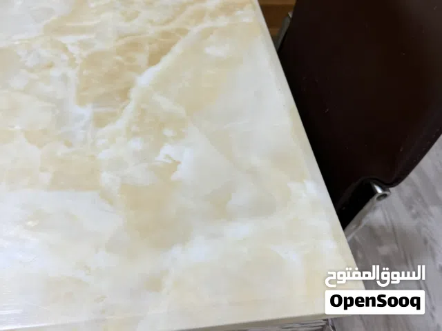 ميز طعام قوي جداً كراسي 6 استعمال قليل