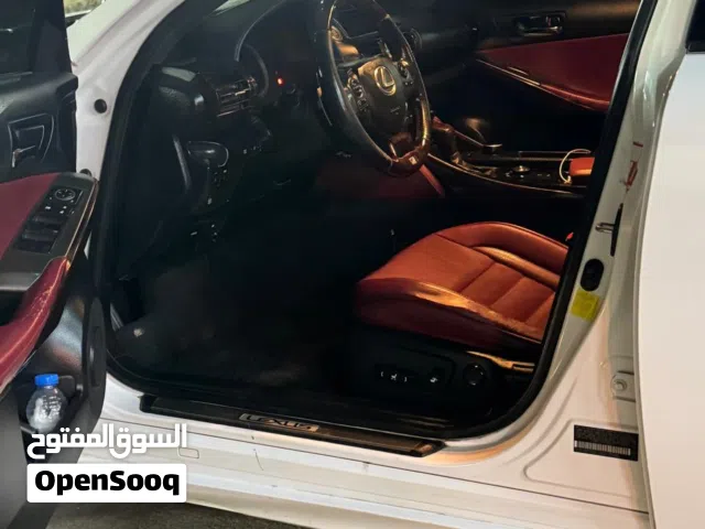 لكزس IS350