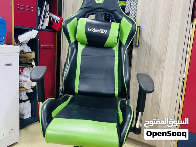 كرسي قيمينك بحاله جيده