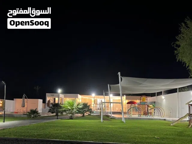 مباشر من المالك استراحة خمس نجوم الاستخدام زراعي في ولاية بركاء النعمان مرخصة من وزارة السياحة