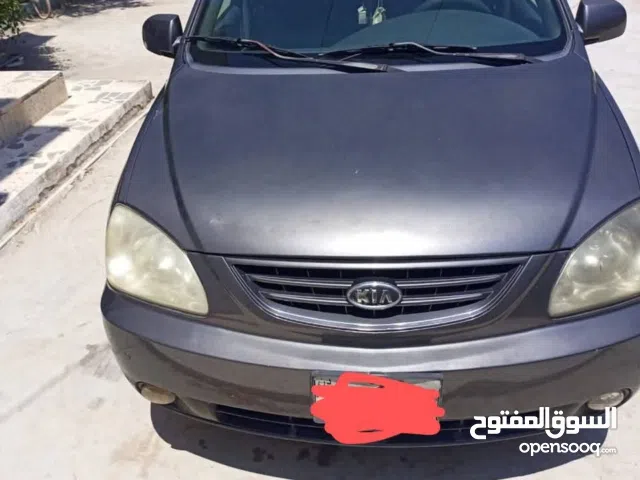 Used Kia Carens in Irbid