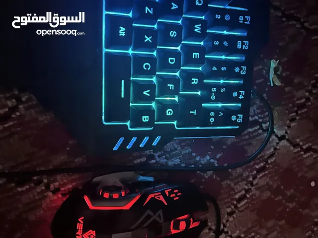 ماوس وكيبورد بس ب 5 دينار وشغال 100%