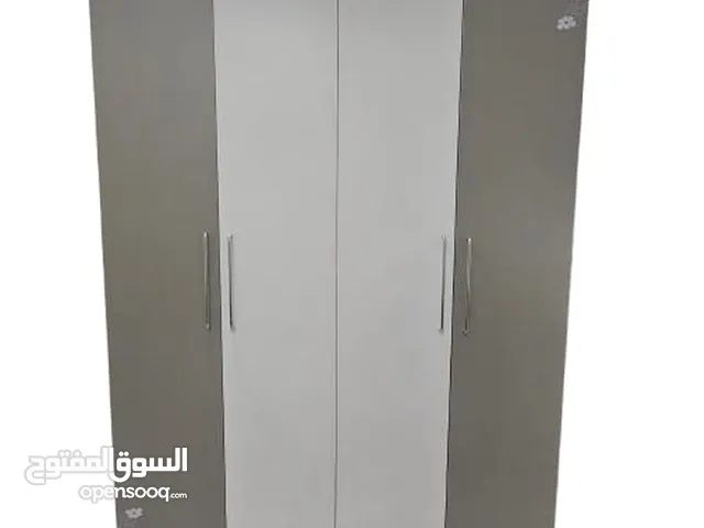 دولاب خزانة مستعمل نضيف كثير استعمال خفيف مرة أخو الجديد والتواصل والاستفسار على الخاص