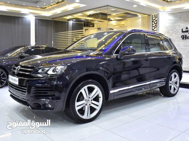 Volkswagen Touareg ( 2015 Model ) in Black Color GCC Specs