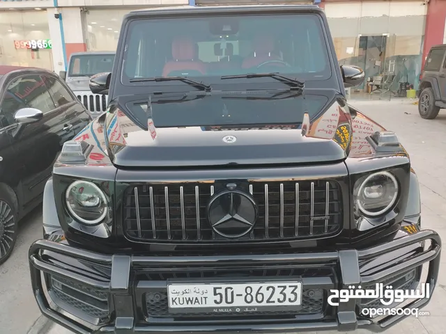 SUV Mercedes Benz in Al Ahmadi