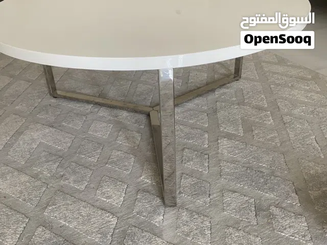 طاوله وسط للقهوه مثل الجديده