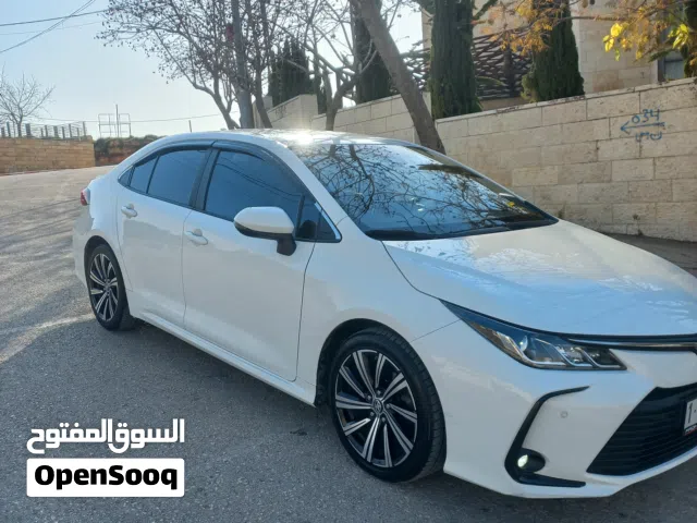 تيوتا كورولا هايبرد ترخيص 22