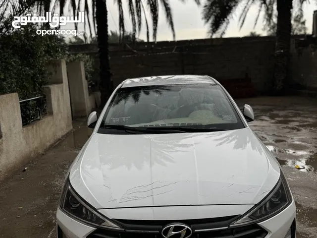 Used Hyundai Elantra in Baghdad