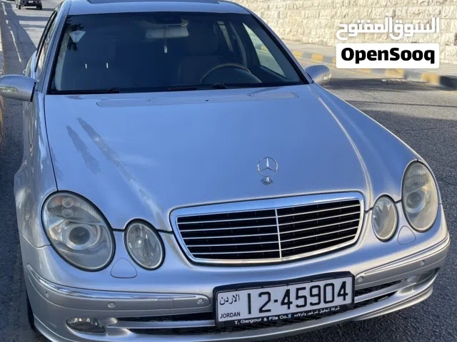 2006 مرسيدس بنز الفئة-E E 200